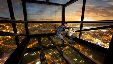 Melbourne City Tour with Eureka Skydeck